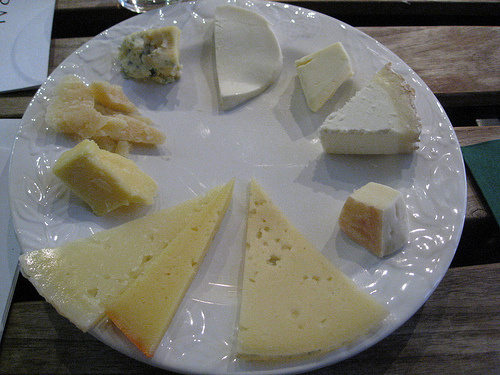 Sajt-sajtfélék