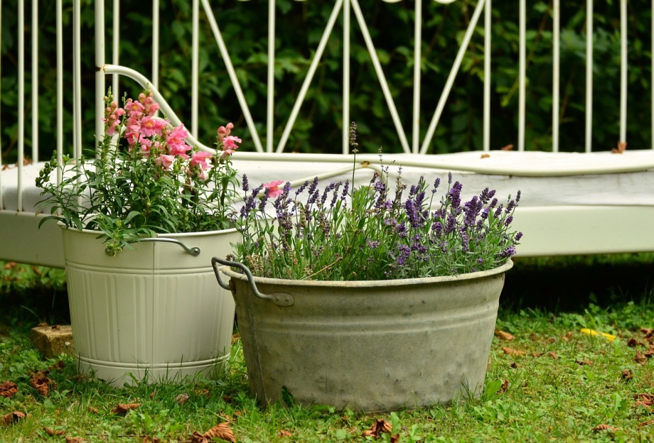 floral-decoration-896205_1280 floral-decoration-896205_1280