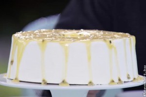 Süssünk diétás gyümölcstortát!