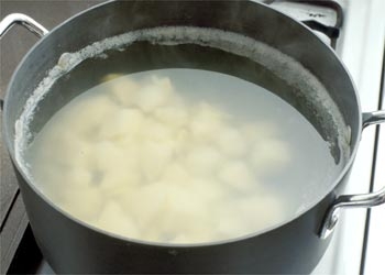 Süssünk igazi serpenyős krumplit!