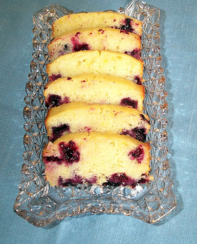 Citromos-áfonyás kalács