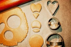 Így lesz a kör és a szív alakú sütikiszúróból húsvéti nyuszi