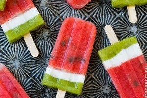 Nemzeti színű pálcikás jégkrém a Magyar-Belga meccsre