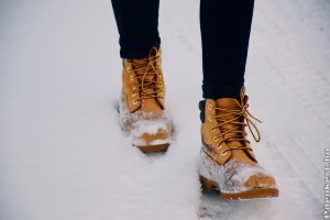 Női bakancs a téli időszakra