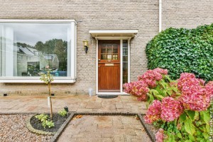 Készüljön a télre előtető és gyeprács telepítésével!