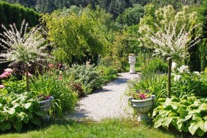 Kert, mint alkotás - látogatás a Veszprém-völgyben