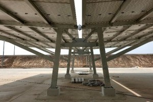 Védje autóját alumínium kocsibeállóval