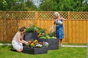 Hogyan készülnek a kerti magaságyások?