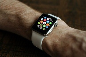 Tartós és elegáns mágneses bőrszíjak okosórákhoz