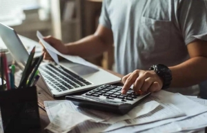 Mit jelent az alulbiztosítás?