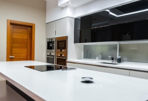 Miért válasszuk a hagyományos rezsó helyett a modern főzőlapokat?