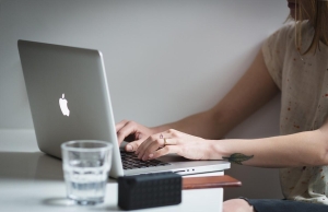 Hogyan írd meg úgy a szövegedet, hogy mindenki rád figyeljen?