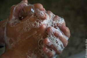 Alapos kézmosással sokat tehetünk a fertőzések ellen